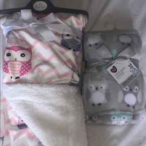 2 Owl Plush Baby Blankets